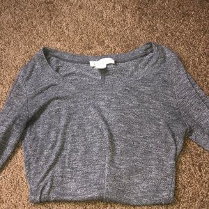 Gray long sleeve shirt
